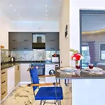 Uezuemlue 1 Bedroom Secluded With Private Pool Hot Tub Kalkan