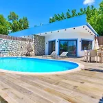 Uezuemlue 1 Bedroom Secluded With Private Pool Hot Tub