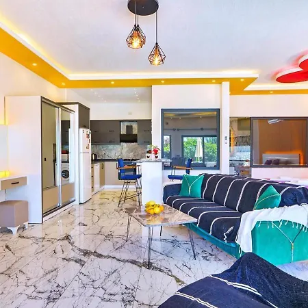 Uezuemlue 1 Bedroom Secluded With Private Pool Hot Tub *