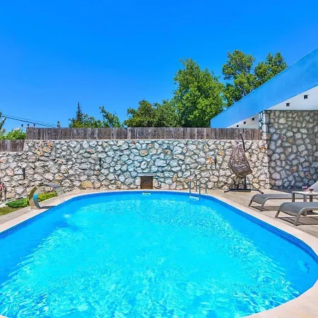 Uezuemlue 1 Bedroom Secluded With Private Pool Hot Tub Βίλα *